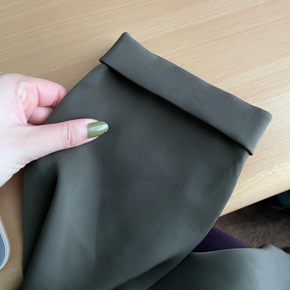 H&M Olive Joggers Size 2 / Size XS - Picture 5 of 5